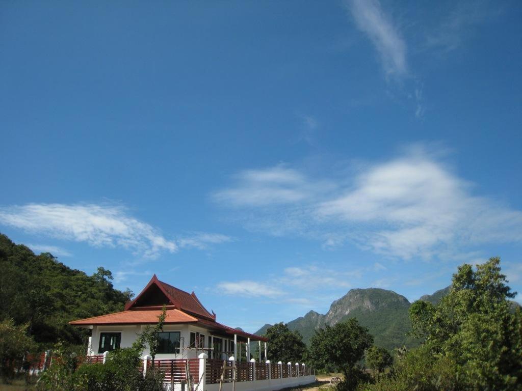 Mountain Breeze Villa Pran Buri Dış mekan fotoğraf